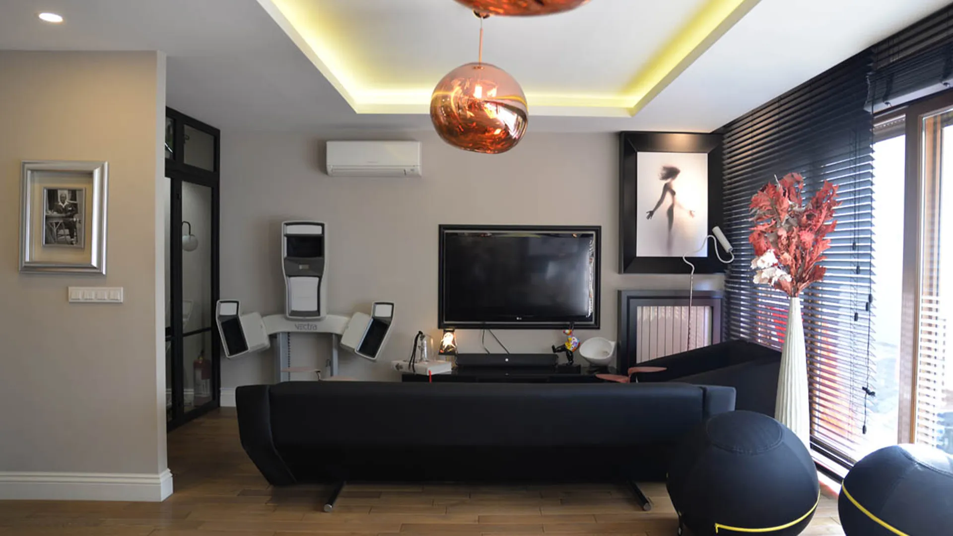 Clinic-İstanbul Nişantaşı- 2018 Abdi İpekçi - Image 12