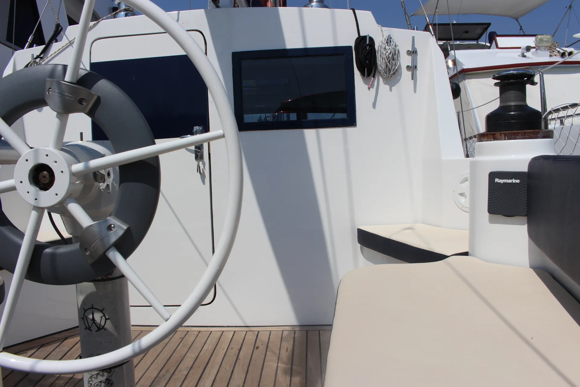 Sailboat Restoration - Colvic Victor 34'' - Image 9