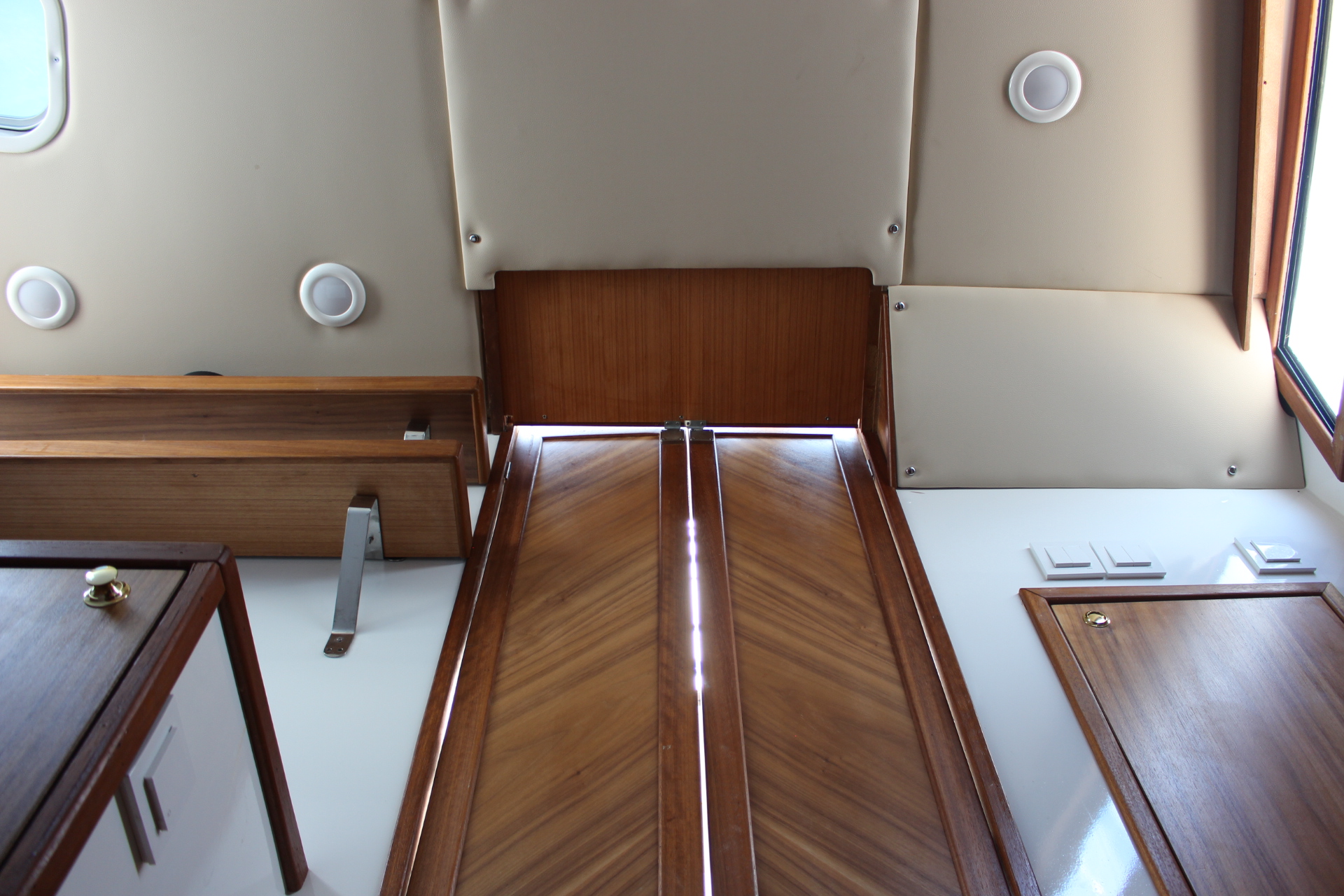 Sailboat Restoration - Colvic Victor 34'' - Image 15